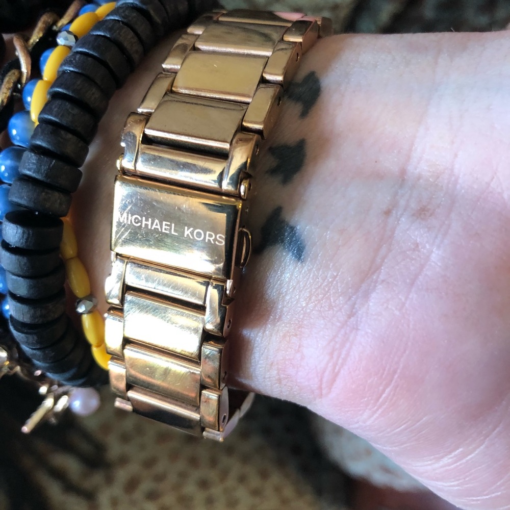 Michael Kors Watch - Picture 2 of 6